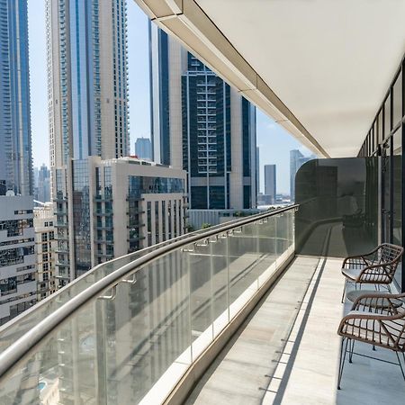 Fam Living - Rp Heights - 3 Mins Walk To Burj Khalifa & Dubai Mall Downtown דובאי מראה חיצוני תמונה